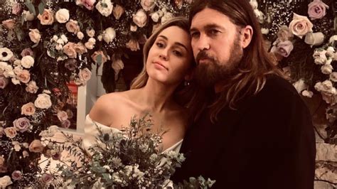 Tish Cyrus Shares New Pics From Miley and Liam Hemsworth's ...