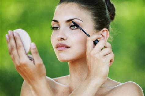 Natural Makeup Tips | Landrys Lifestyles Blog