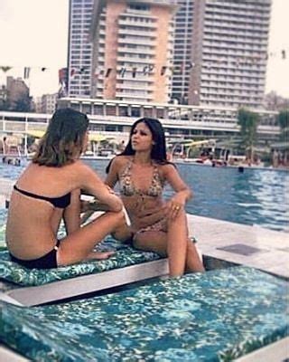 نافذة على لبنان القديم on Instagram: “شواطئ بيروت - لبنان ١٩٧٤ Beirut Beaches - Lebanon 🇱🇧 1974 ...