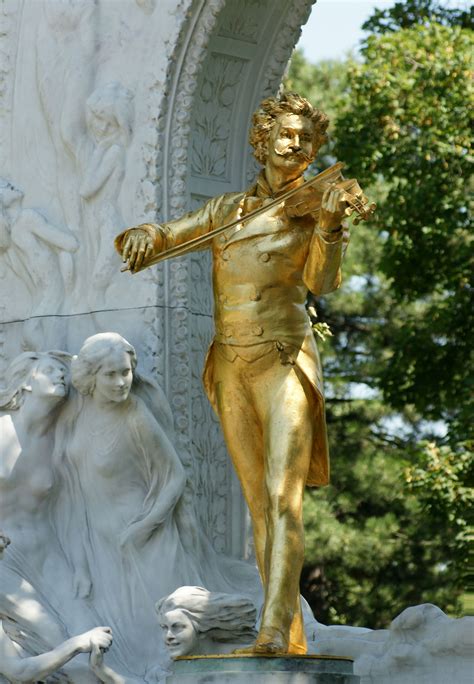 Monument dedicated to Johann Strauss II, the Waltz King, at Stadtpark in Vienna, Austria ...