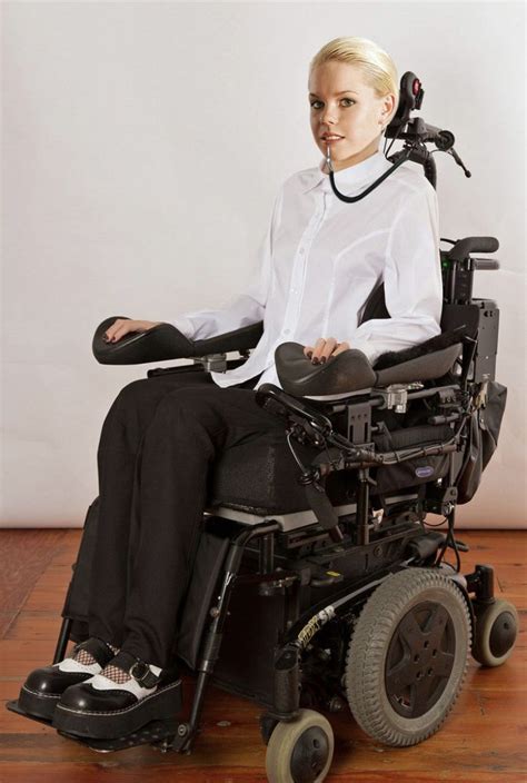 Quadriplegic Woman | Rollstuhl