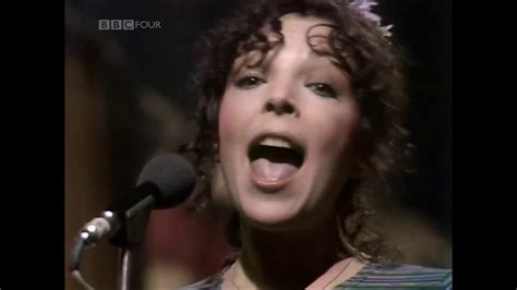 Carole Bayer-Sager-You're Moving out Today-40th Anniversary video edit - YouTube