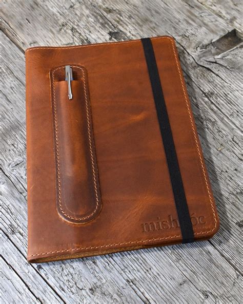 Smoked Leather Journal Cover With Pen A5 - Mishnóc