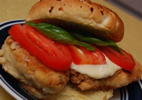 Italian Chicken Cutlet Sandwich Recipe by hands.matt - Cookpad