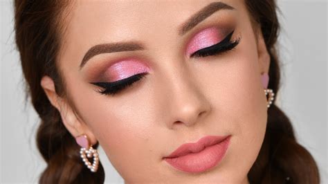 Pink Smokey Eye Makeup Images | Saubhaya Makeup