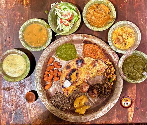 5 huge Thalis around India which you can’t eat alone!