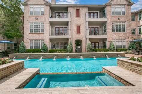 River Oaks Apartments Houston | Essex House Apartments