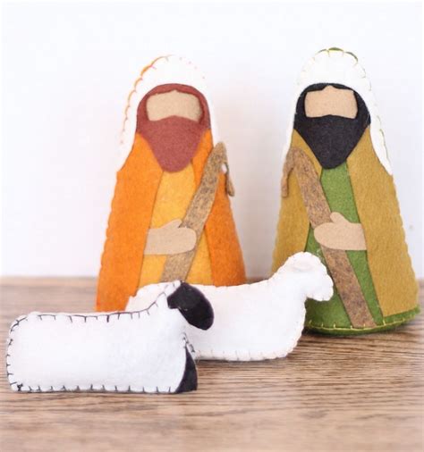 Felt Nativity Set Pattern | Catholic Sprouts