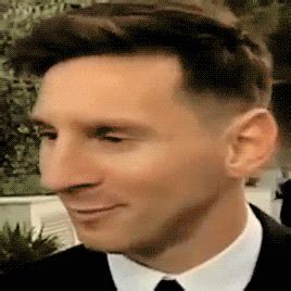 Lionel Messi GIF - Find & Share on GIPHY