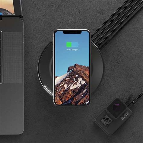 Nomad Wireless Charging Hub | Gadgetsin