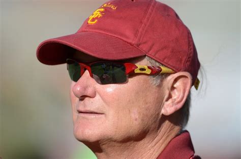 Pat Haden collapses on USC campus