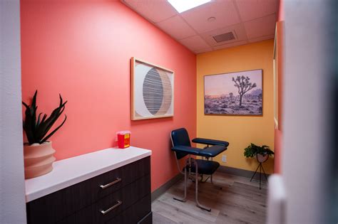 MEDICAL CLINIC PALM SPRINGS