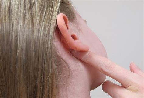 Pain Behind the Ears: Common Causes and Treatment