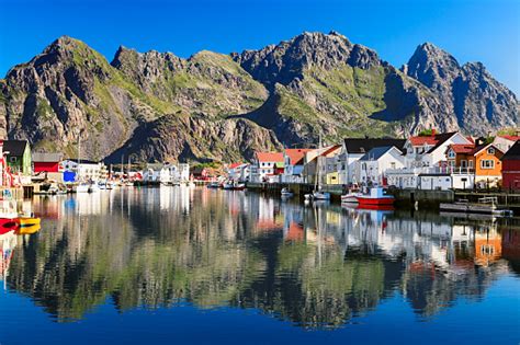 Henningsvaer, Lofoten Islands – free photo on Barnimages