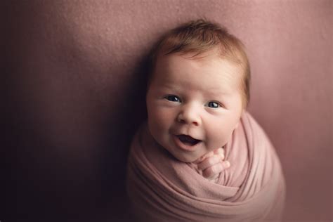 How to make baby smile | Newborn photography | Jana photography