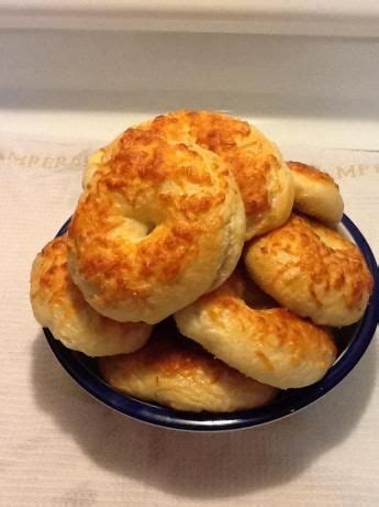 Cheesy Bread Machine Bagels Recipe - Food.com | Recipe | Bread machine recipes, Bagel recipe ...