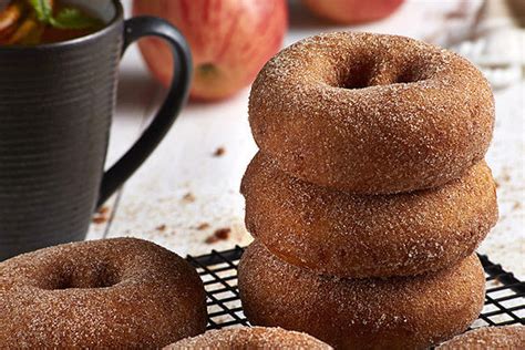 Apple Cider Donuts - Tanners Orchard