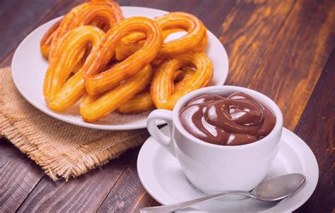 La più buona cioccolata con churros di Madrid - Folletti in Viaggio