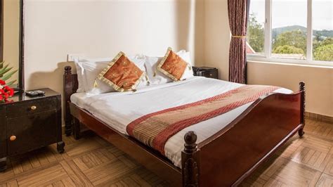 Hotel Lakeview Hotel Ooty - Reviews, Photos & Offer