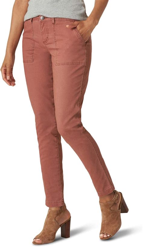 Amazon.com: Lee Women's Legendary Regular Fit Tapered Utility Pant ...