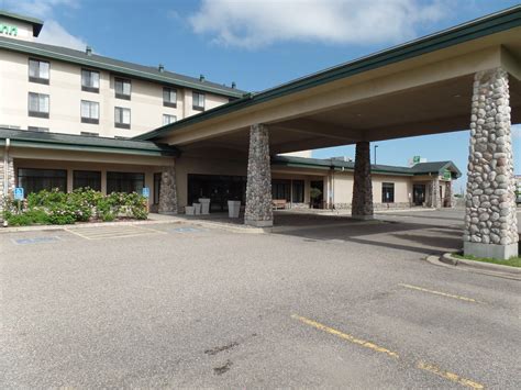 Holiday Inn Hotel & Suites Owatonna Hotel by IHG