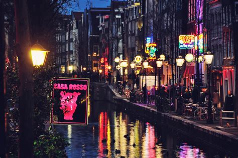 10 Best Clubs In Amsterdam | Club Nights to Book Now