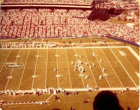 New York Jets playing in Shea Stadium 1983 | Shea stadium, Stadium, New ...