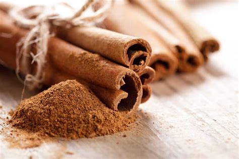 Cinnamon Sticks vs Ground Cinnamon: What's The Difference? - Substitute Cooking