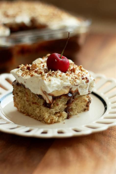 Banana Split Cake - Cooking Classy