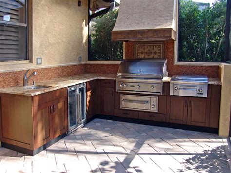 Outdoor Kitchen Cabinets Review – The Kitchen Blog