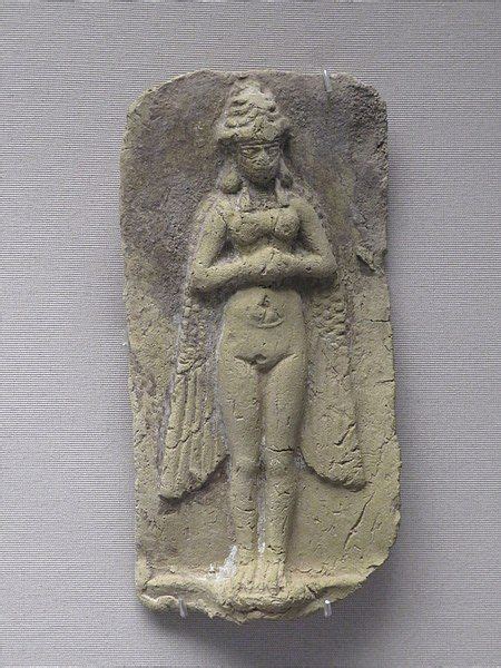 Small sculpture of Ishtar. British Museum. | Ancient mesopotamia ...