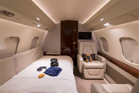 Bombardier Global 6000: Inside the world's ultimate private jet ...