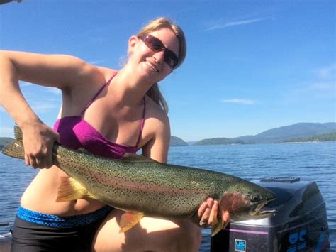 Fishing Quesnel Lake, BC - Plato Island Resort and Marina