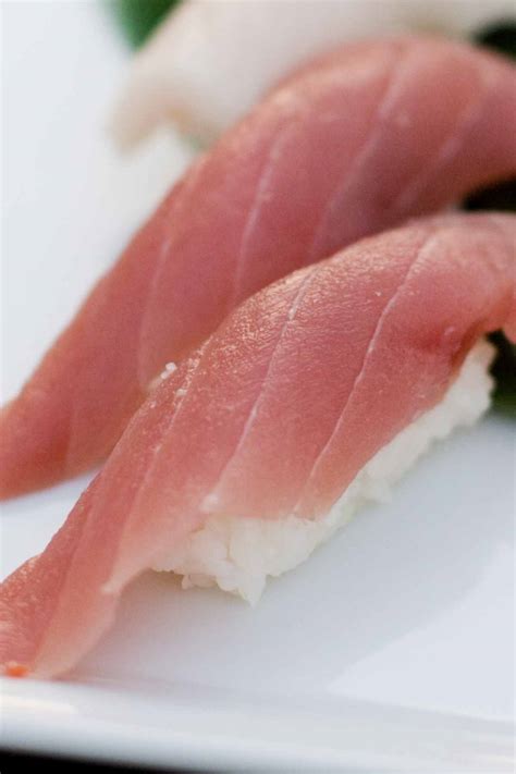 Hamachi Sushi Recipe - IzzyCooking