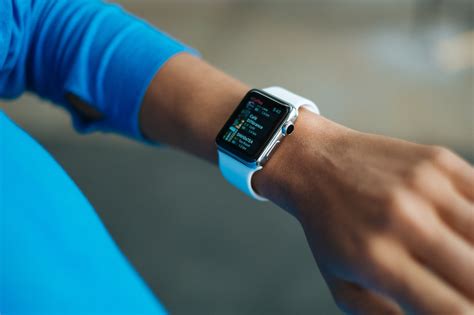 What do Smart Watches do? - 4 Useful Benefits of a Smart Watch | Tech Times