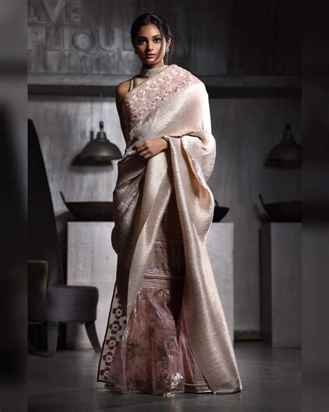 Kiran Uttam Ghosh ~ Emporio ~ Ogaan | Indian dresses traditional ...