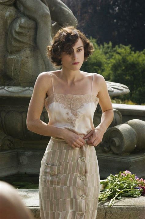 Keira Knightley Atonement fountain | Keira knightley, Fashion, Poland ...