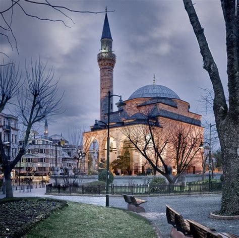 Small mosque-Near Sultanahmet mosque-İstanbul-Turkiye | Beautiful ...