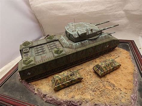 German Landkreuzer P1000 Ratte & 2 Maus Tanks 1/144 scale built model