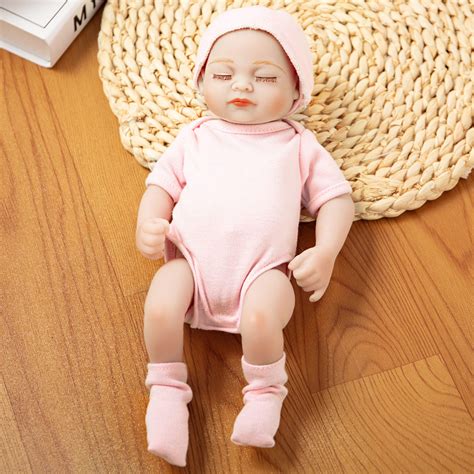 Collection 104+ Pictures Pictures Of Dolls That Look Like Real Babies Superb
