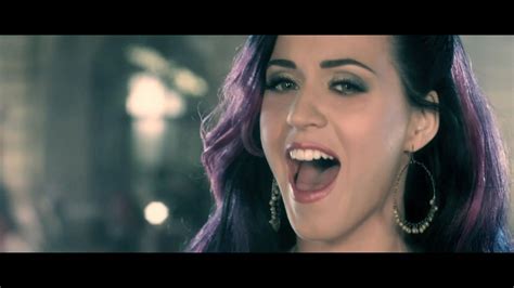 3912657840: Katy Perry - Firework