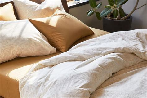 Brooklinen Bedding Sale 2022 - Save 20% At Brooklinen