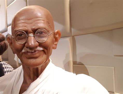 Gandhi's iconic glasses sell for $340,000 in UK | GMA News Online