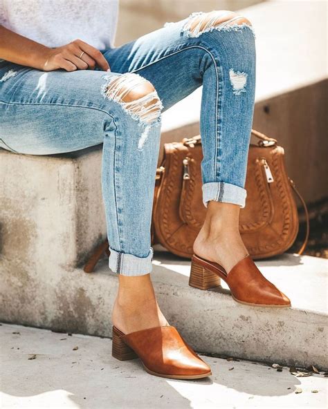 Sabrina Heeled Mule - Brown – VICI | Mule outfits women, Mule shoes outfit, Low heels