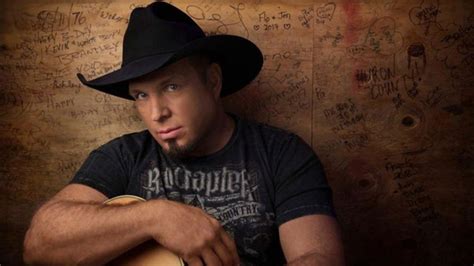 Garth Brooks Concert & Tour History (Updated for 2025) | Concert Archives