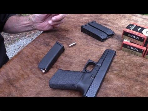 Glock 10mm pistols compared: G20 v G40 - Glock Handguns