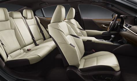 Explore the new Lexus ES: interior design - Lexus UK Magazine