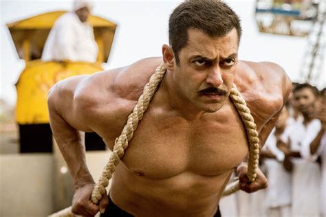 Wait, What? Salman Khan to LOSE All his Muscles! - Masala.com