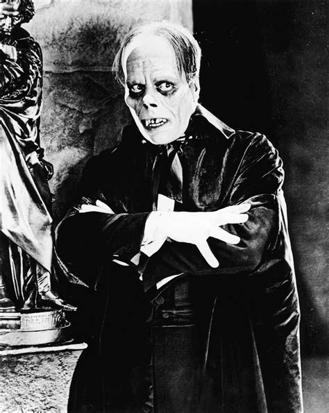 File:ChaneyPhantomoftheOpera.jpg - Wikipedia, the free encyclopedia