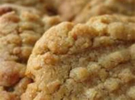 No flour Peanut butter cookies | Just A Pinch Recipes